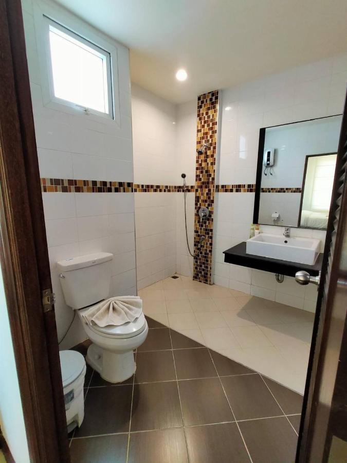 K.M. House Hotel Krabi town Buitenkant foto