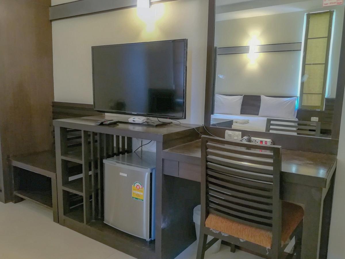 K.M. House Hotel Krabi town Buitenkant foto