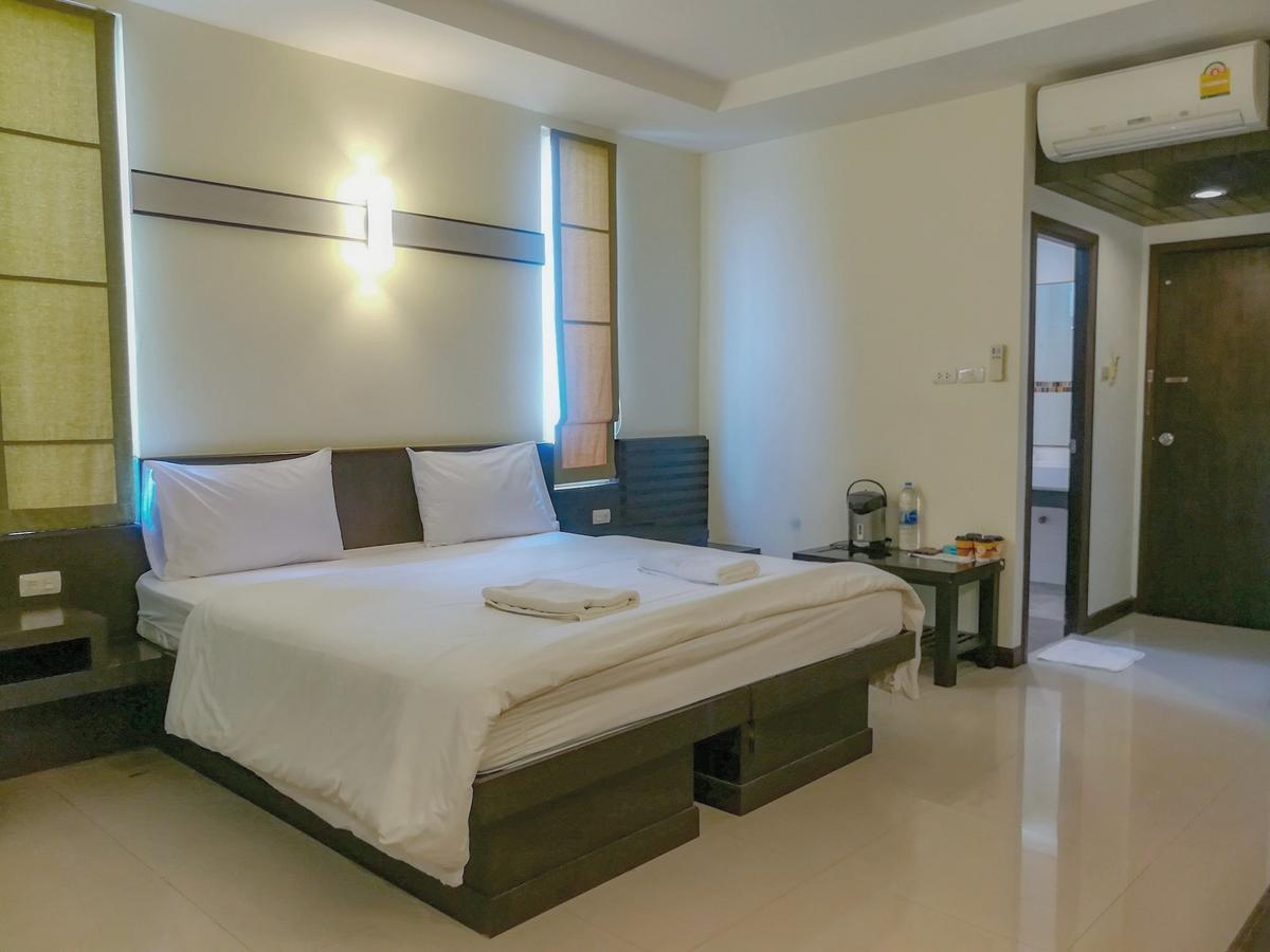 K.M. House Hotel Krabi town Buitenkant foto